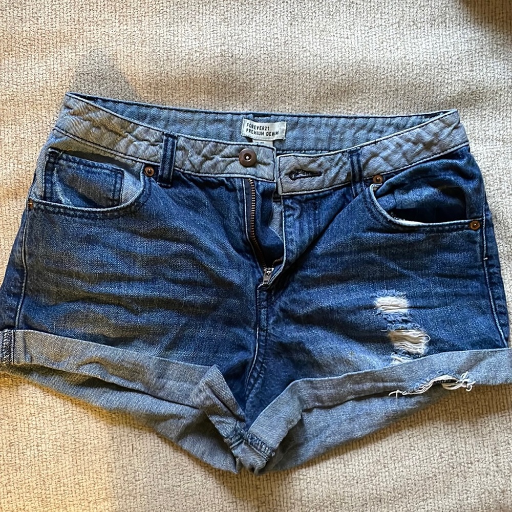 Two toned Forever 21 denim shorts